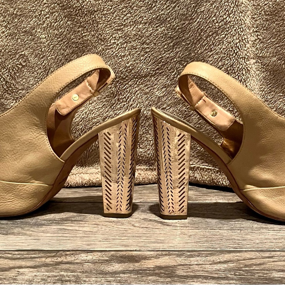 Coach Lillie Leather Slingback Peep Toe Bootie‎ Gold Metallic Block Heel Size 11 - Picture 9 of 12